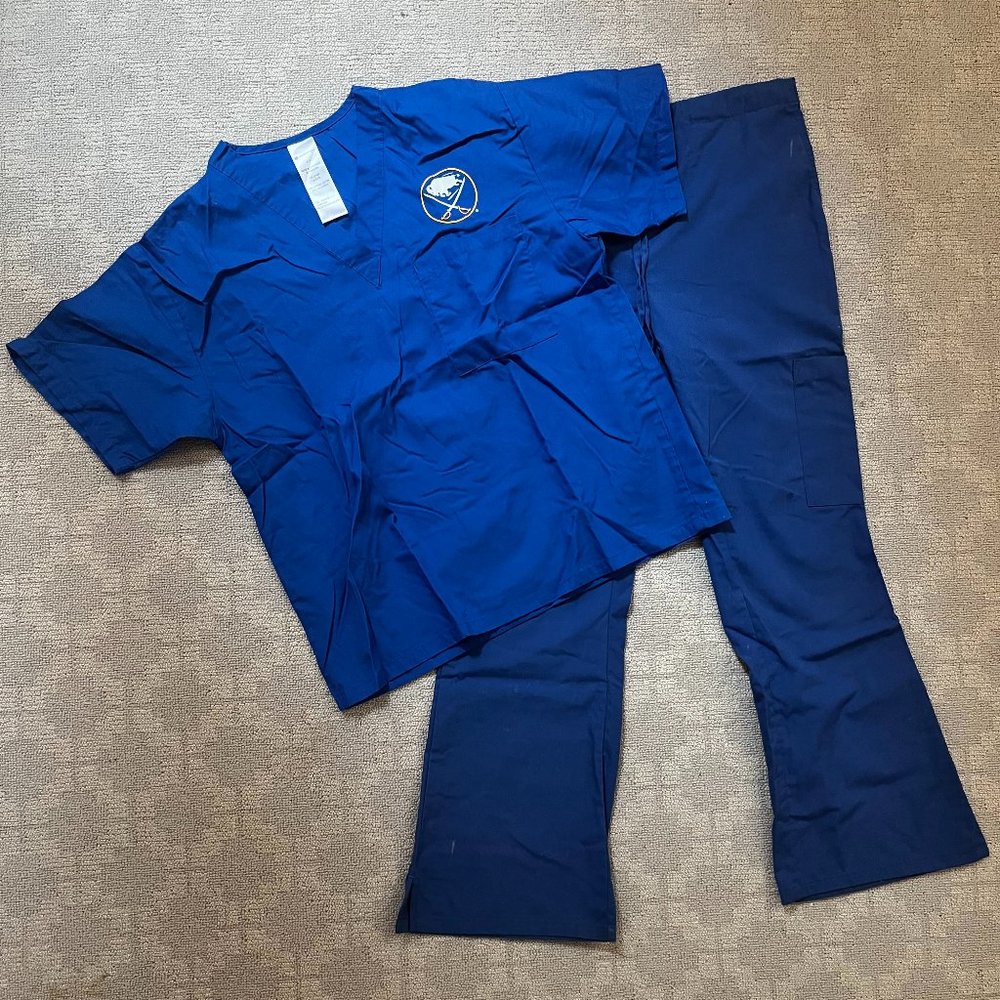 Buffalo Sabres NFL Blue Scrub Set S/XS